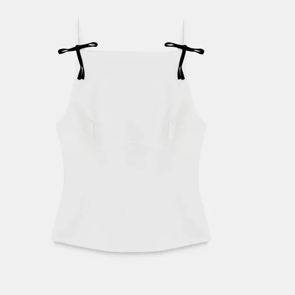 Zara White Camisole with Black Bow Accents - Picture 4 of 12